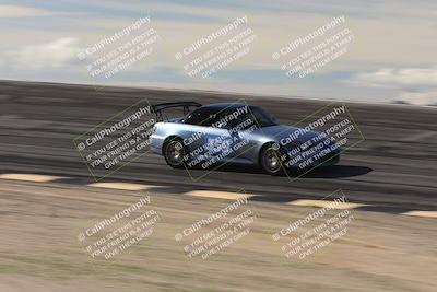 media/Jan-04-2026-SCCA SD (Sun) [[defc442887]]/3-Intermediate 2 group/Session 2 Bowl Speed Pans/